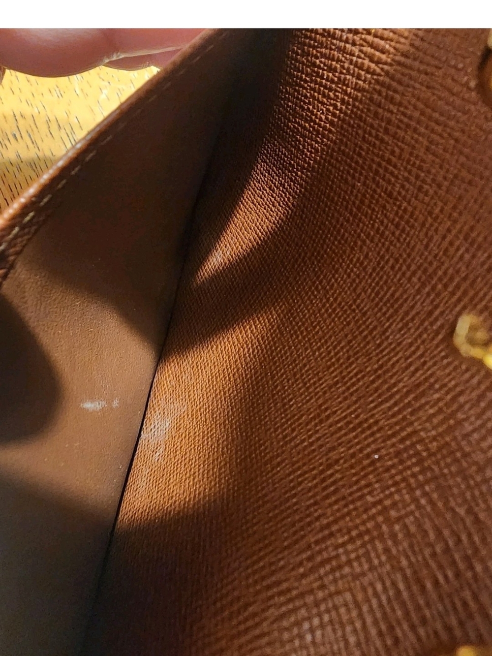 Louis Vuitton Monogram Small Ring Agenda Cover the classic brown monogram - Picture 12 of 14